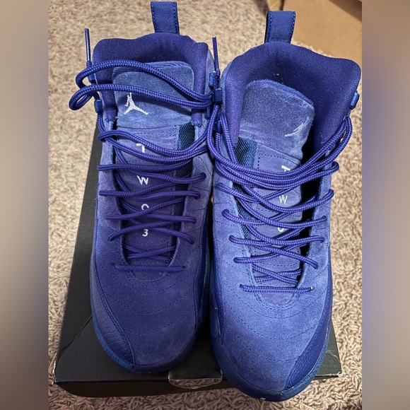Jordan Men's Deep Blue Sneakers - Picture 1 of 4